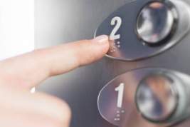 В 2024 году в Чувашии за счет субсидий Минпроторга заменят 340 лифтов